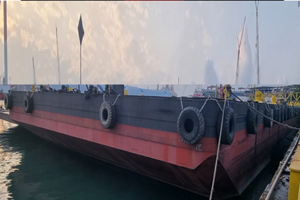 Ballastable Deck Cargo Barge 16800 DWT